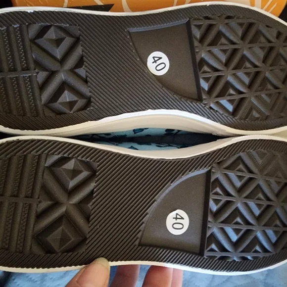 BNWT 49dzine Shoes sz 8.5 ( 40 ) - Picture 5 of 6